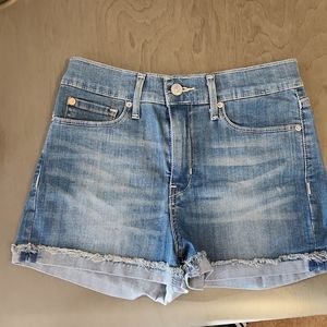 Girl's Levi shorts size 7